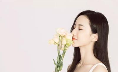 有哭夫痣的女人真的会给丈夫带来麻烦吗 ?