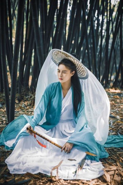 女命的偏财是什么人